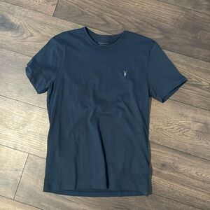 Men’s all saints tee